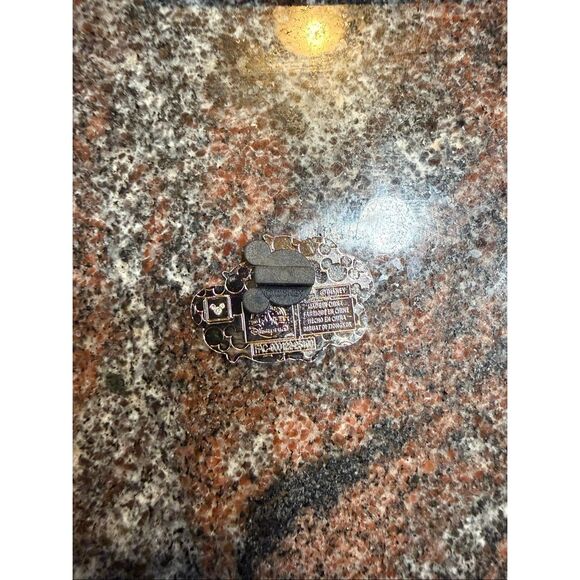 Disney Fantasy Flights Mystery Pin Pack- Tinkerbell - Picture 3 of 3